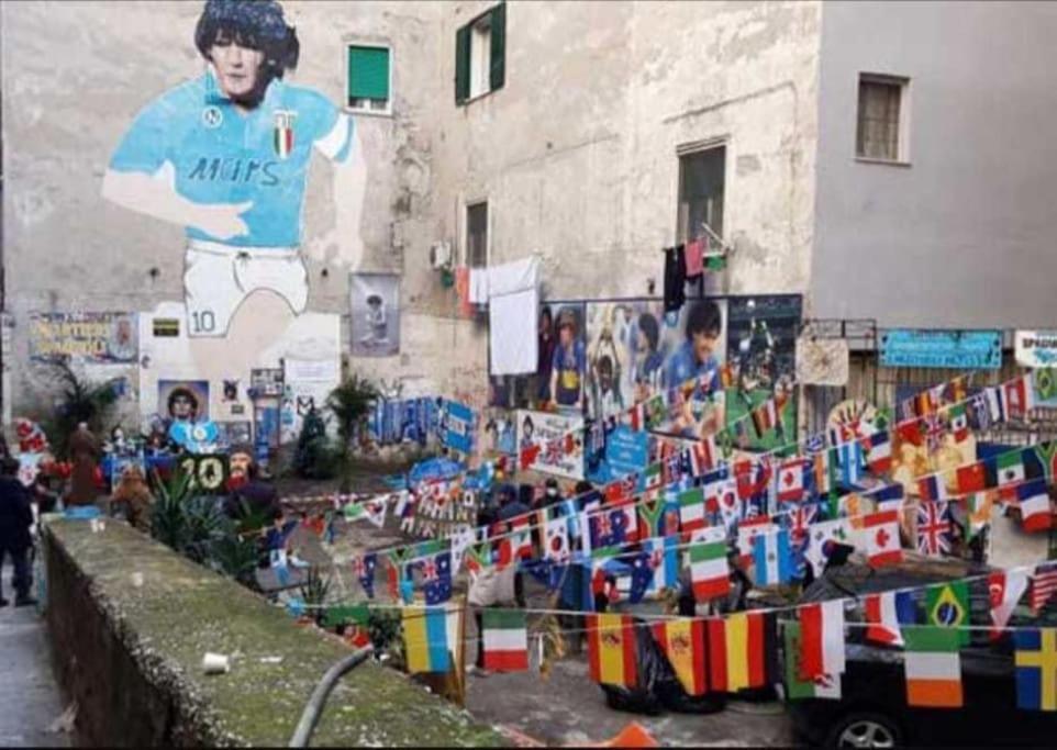 I Tre Re Via Toledo * Napoli